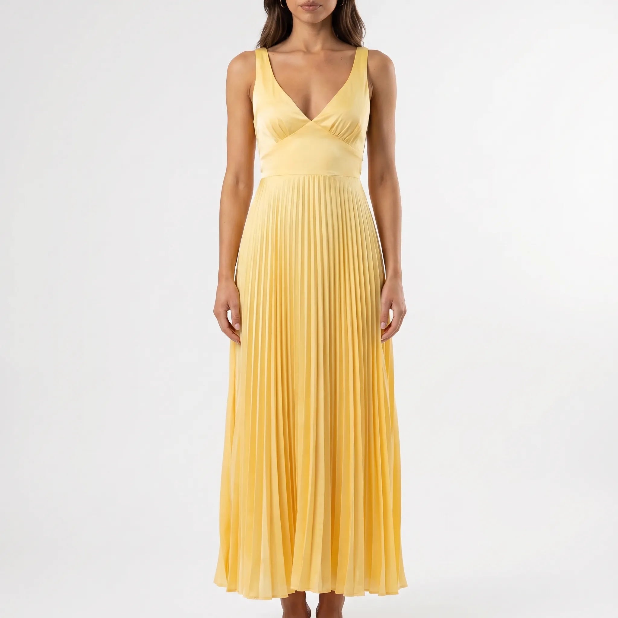 Women’s V Neck Pleated Maxi Dress